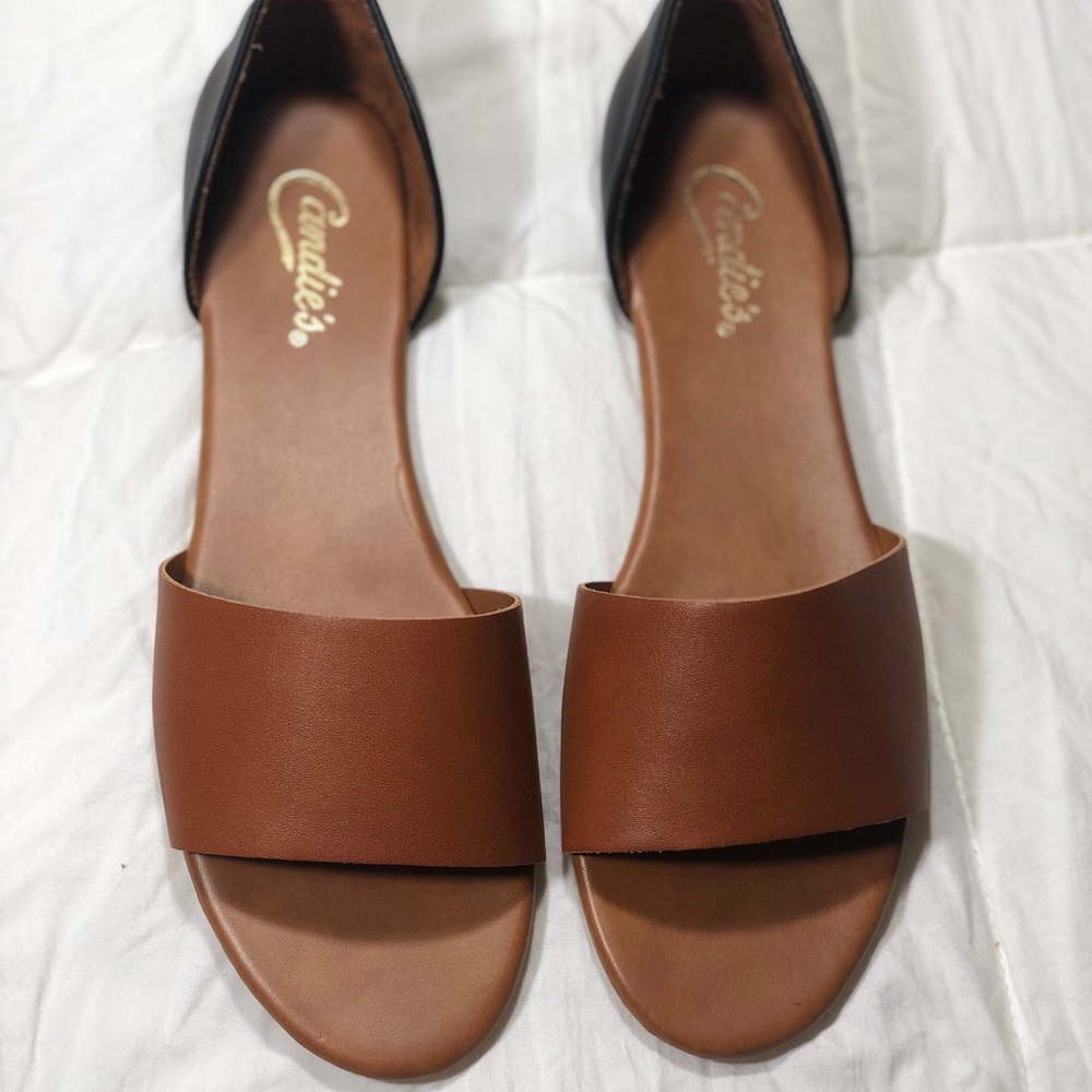 ‼️SOLD‼️ Brown and black flats